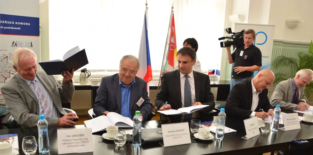 Podpis Regionální sektorovou dohodu pro Jihočeský kraj v oblasti elektrotechniky a energetiky