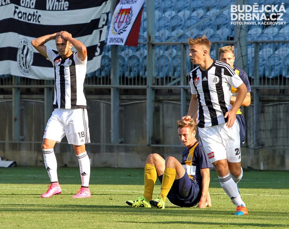 Milan Jurdík mohl po nastřeleném břevně zpytovat svědomí