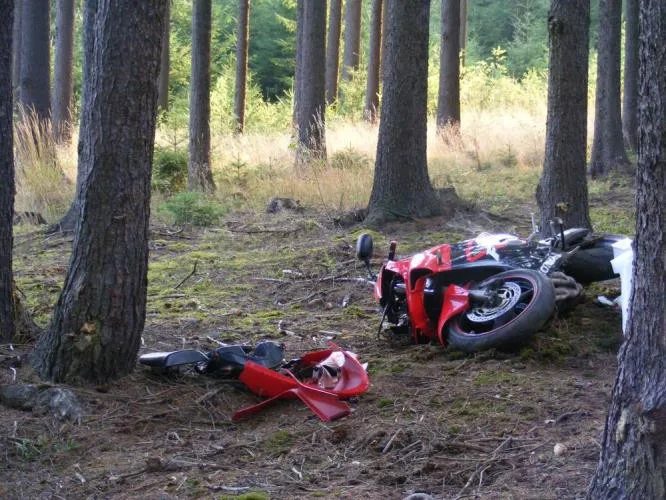 Nehoda motorkáře na Táborsku