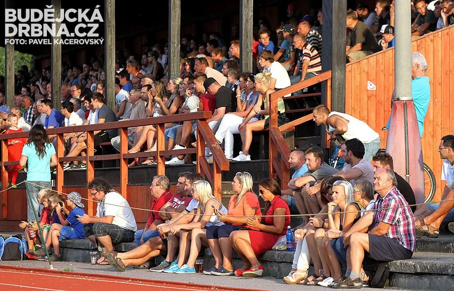 Takovou návštětu krumlovský stadion už dlouho nepamatuje