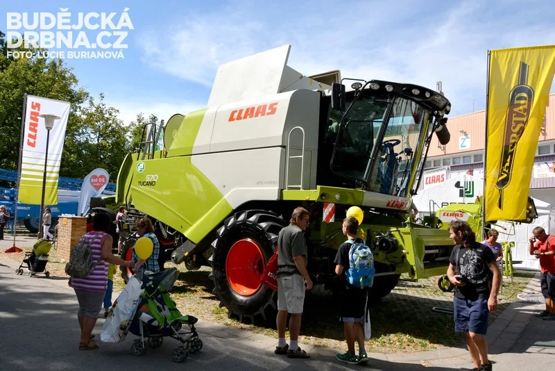 Země živitelka