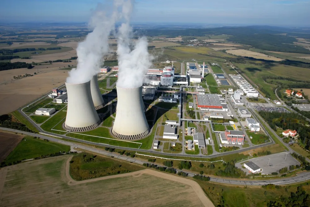 Rekordního výkonu dosáhla dnes ráno Jaderná elektrárna Temelín