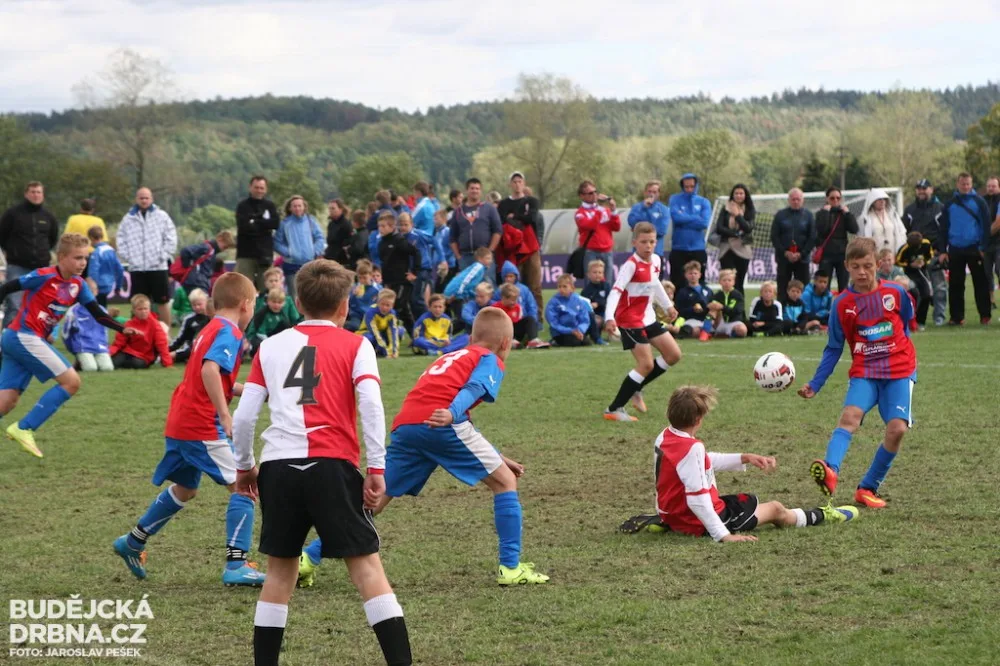 E.ON Junior Cup