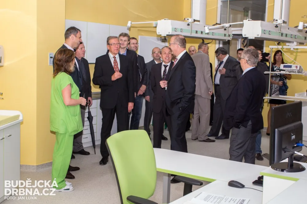 Porodnice a neonatologie