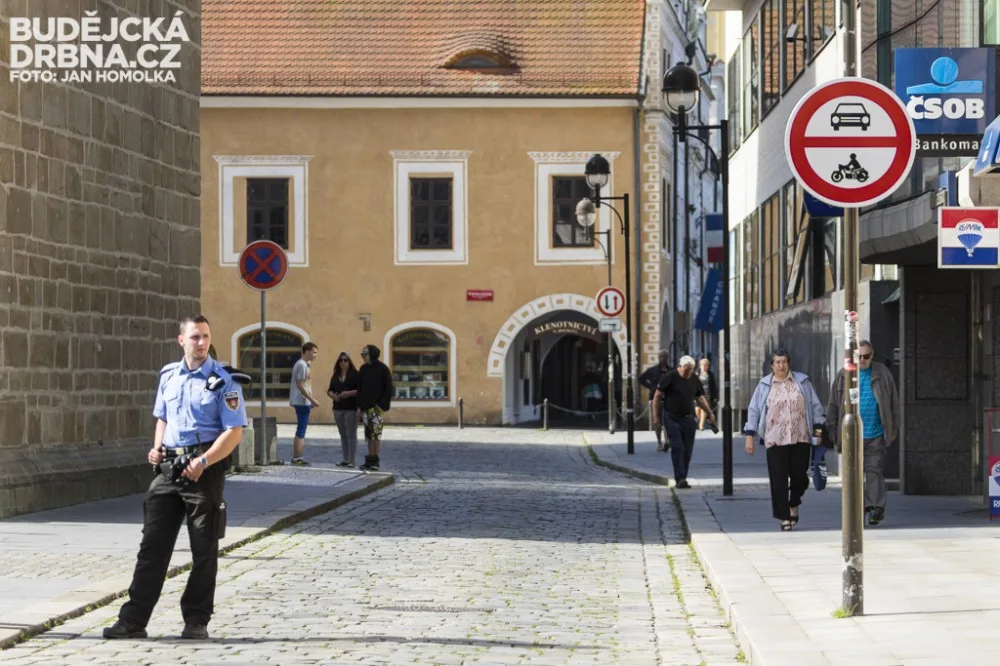 Uzavírka byla důsledně hlídána