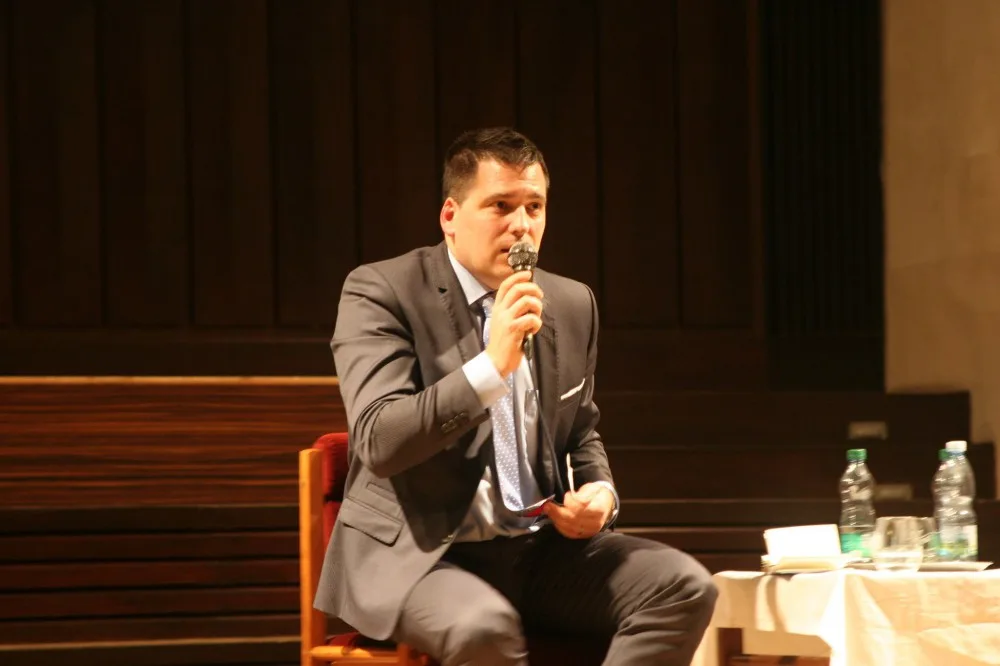 Tomáš Zdechovský