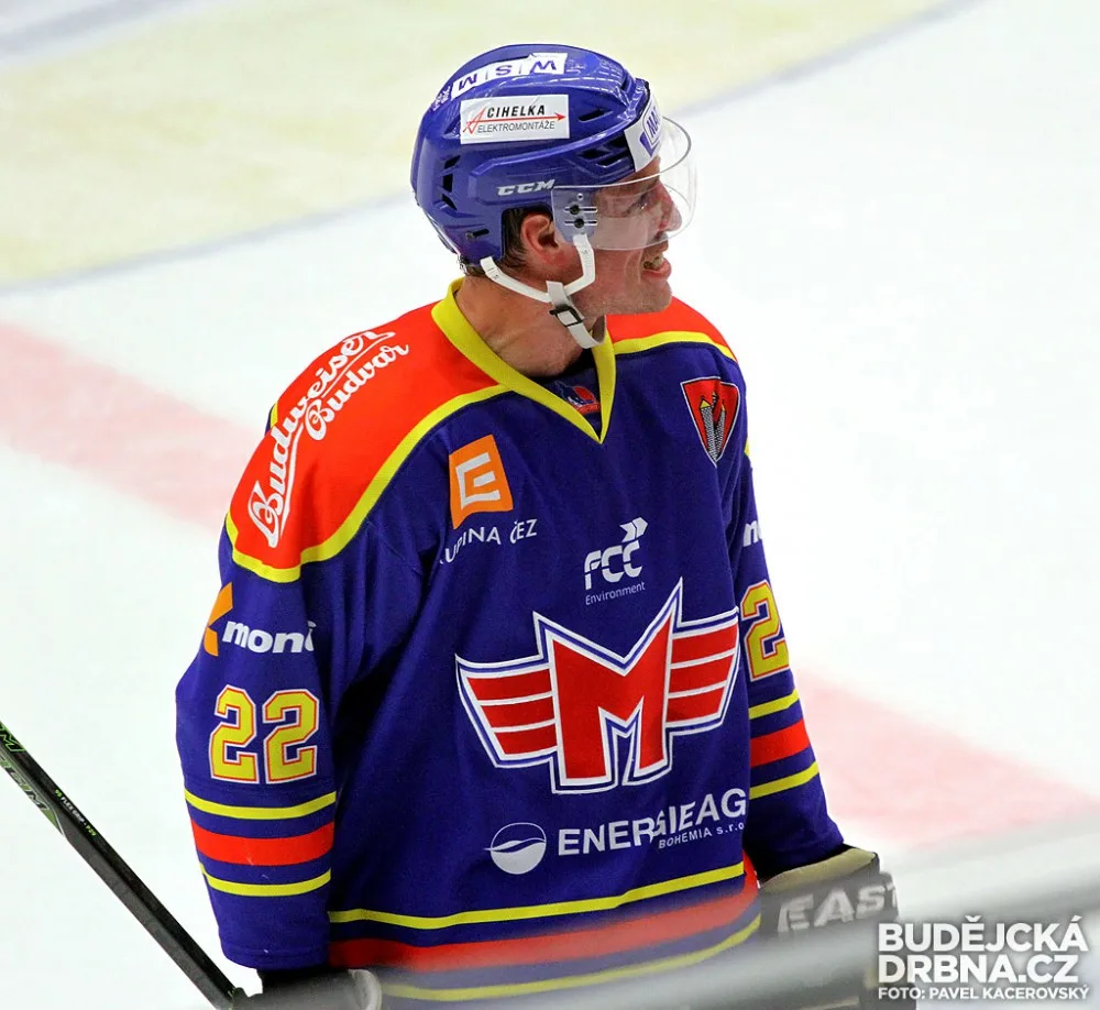 Jakub Suchánek se po vyloučení na rozhodčího hodně zlobil