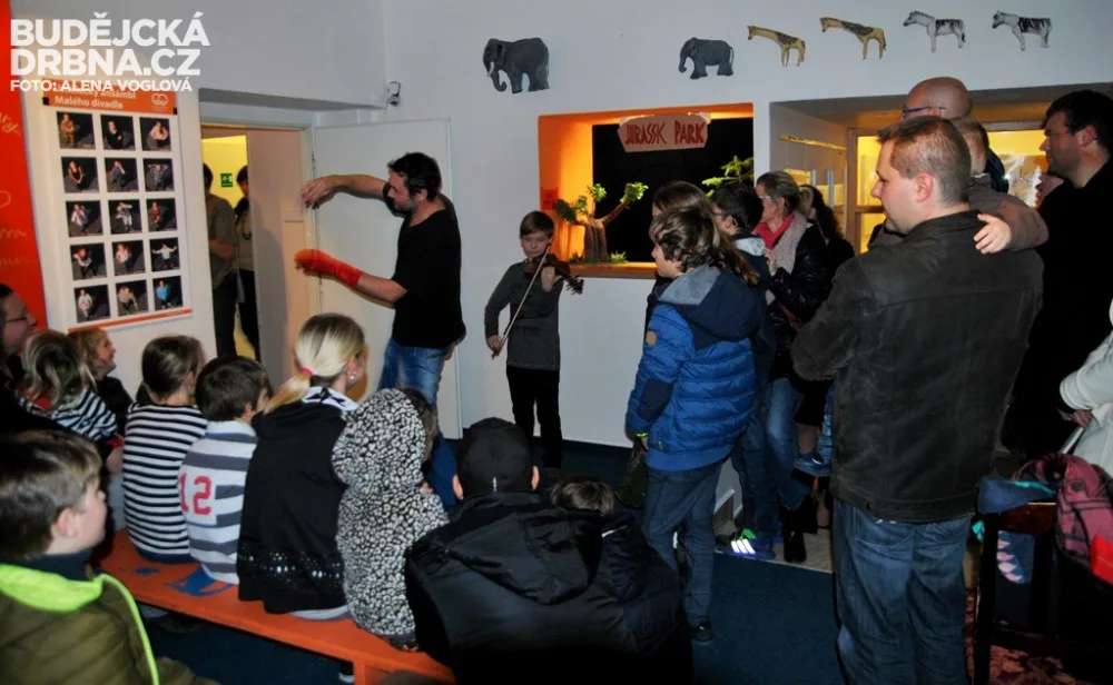 Noc divadel 2015