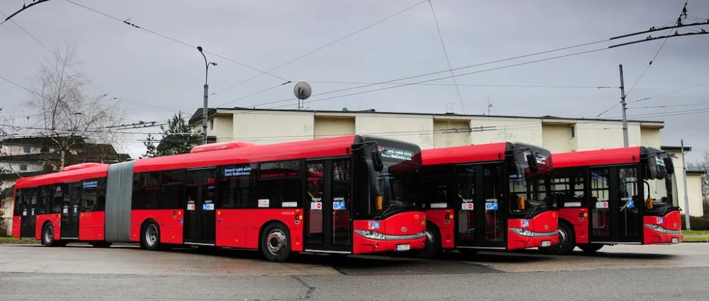 Nové velkokapacitní autobusy