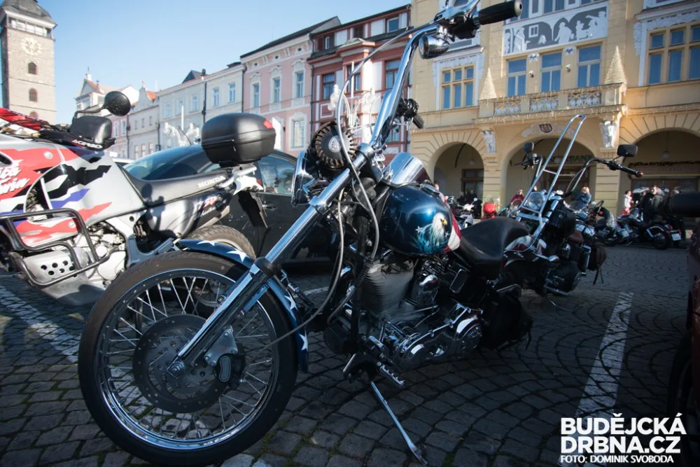 Vánoční motosraz