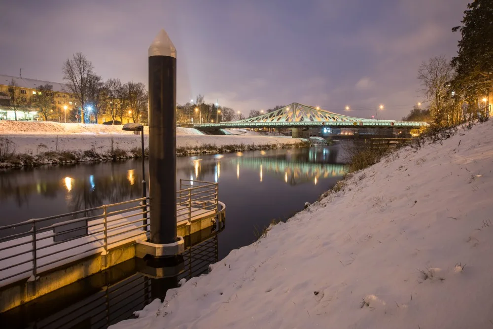 Noční zasněžené České Budějovice