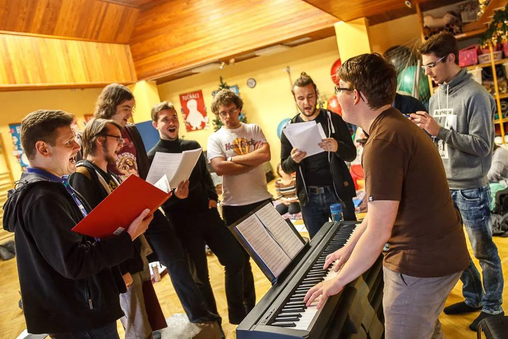 Zkouška muzikálu Cyrano