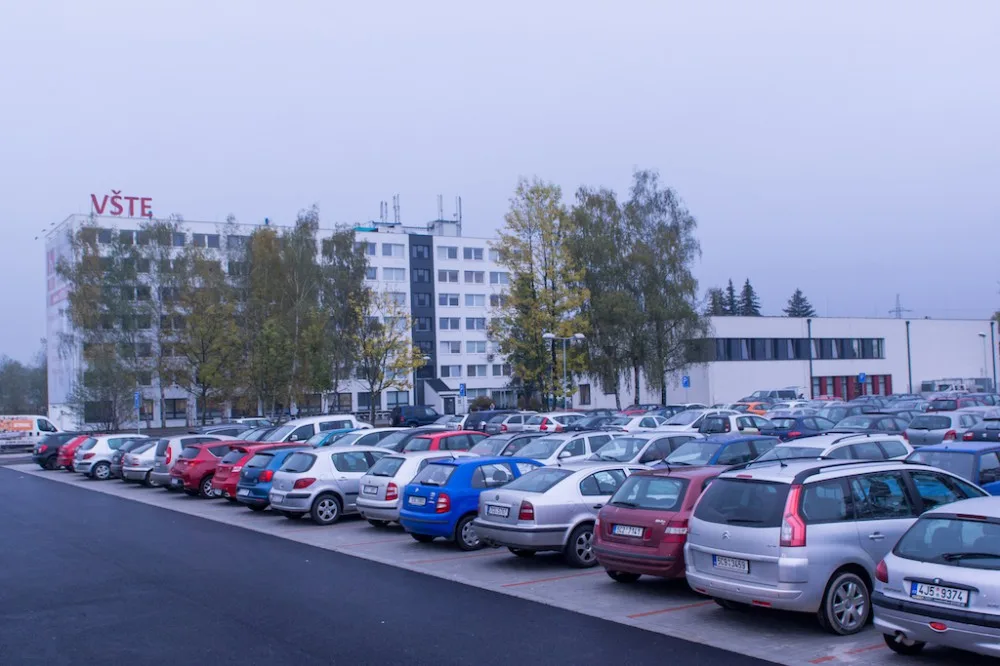 Vysoká škola technická a ekonomická