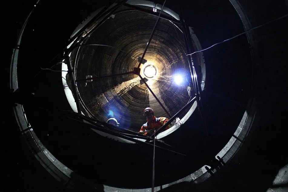 Záchranné práce na Lipně
