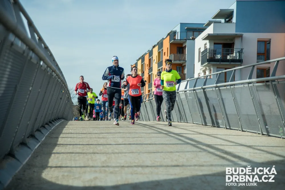 Winter Run se v Budějcích běžel i v roce 2016