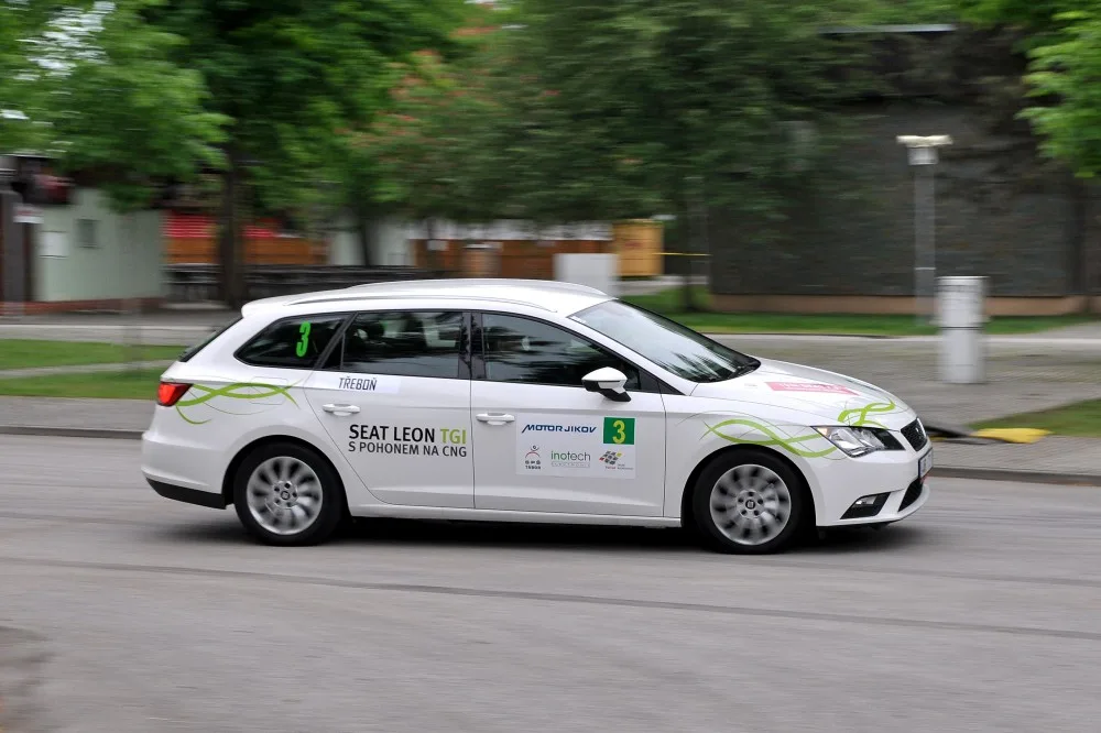 SEAT Leon ST TGI poháněný stlačeným zemním plynem