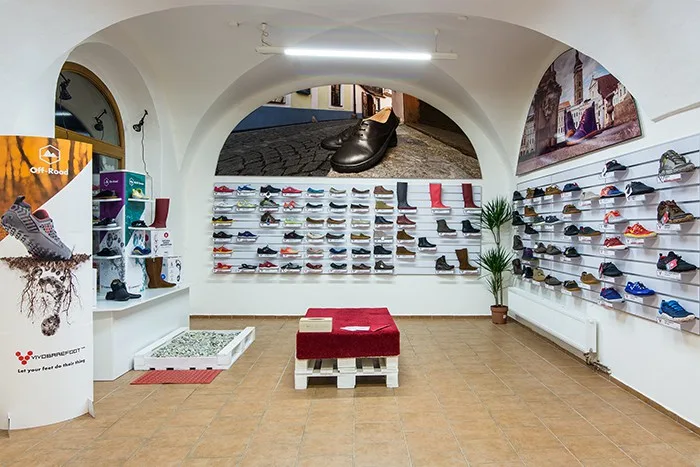 Vivobarefoot