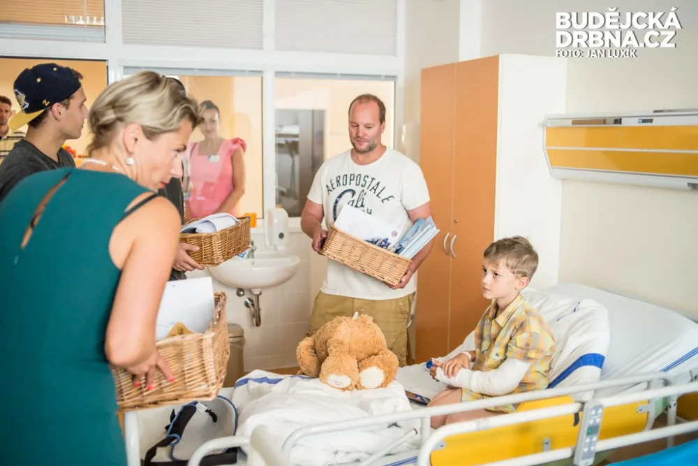 Hokejisté Motoru v budějcké nemocnici