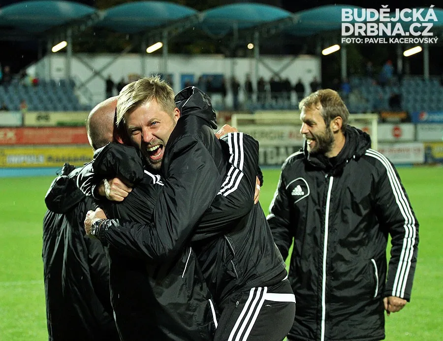 Upřímnou radost z důležité výhry neskrýval ani realizační tým v čele s trenérem Dynama Davidem Horejšem