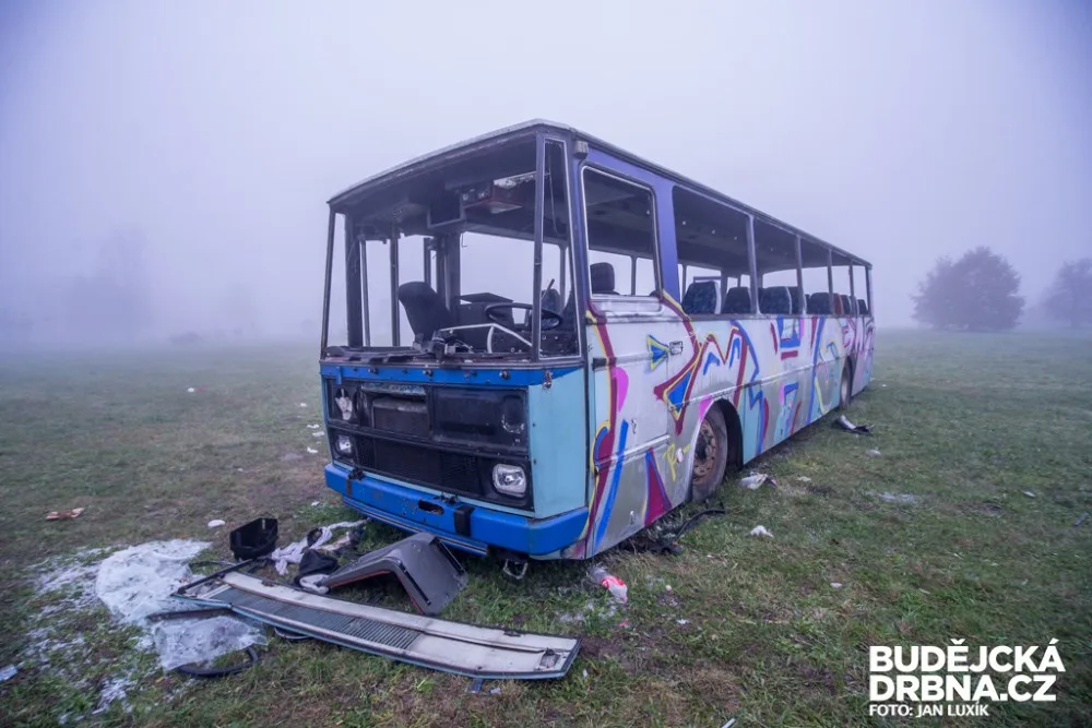 Odstavený autobus