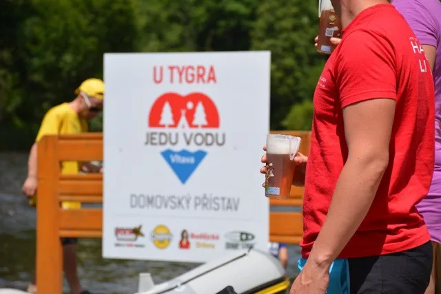 Foto Jedu vodu 2016 3-Jeden z domovs kých přístavů projektu Jedu vodu.