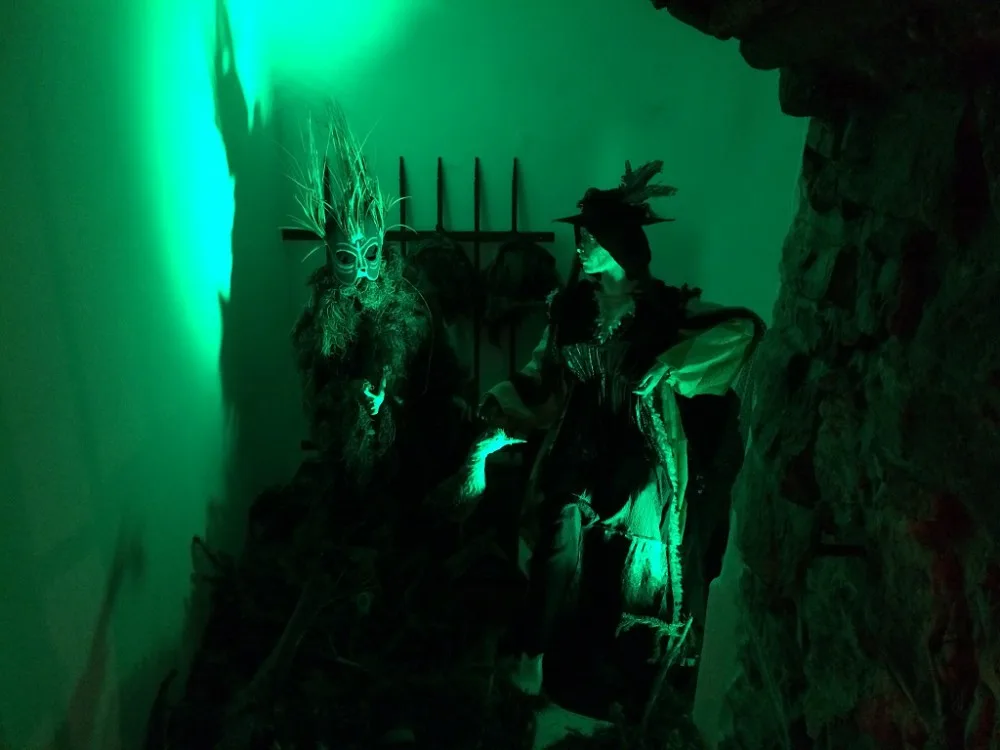 Krampusové předali svou galerii v Kaplici pohádkovým bytostem