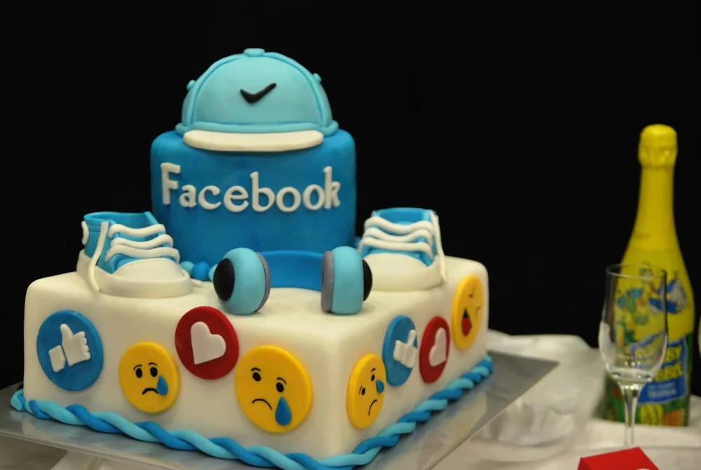 Facebook je všude