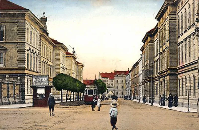 Radeckého třída, později Sokolská, dnes Žižkova, po roce 1910