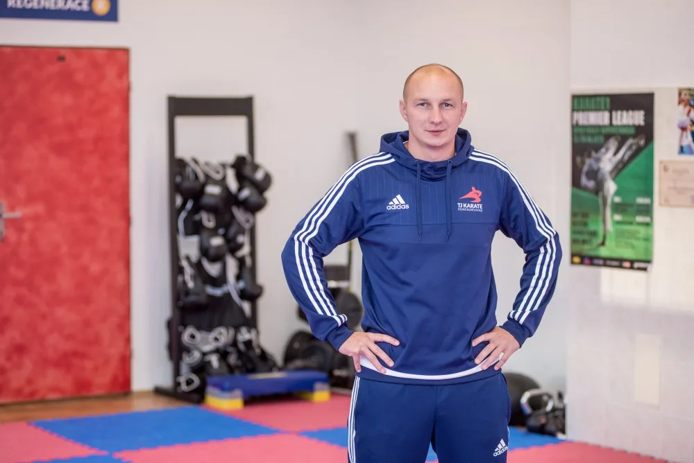 Trenér TJ Karate České Budějovice Miroslav Hýsek