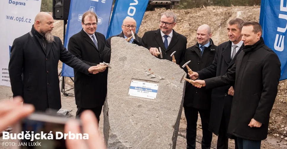 Zahájení výstavby nového úseku dálnice D3 mezi Ševětínem a Borkem. (15.3.2017)