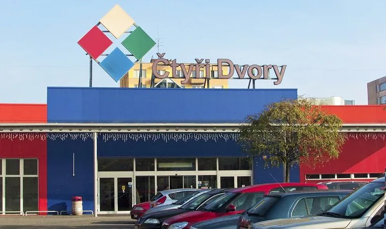 OC Čtyři Dvory