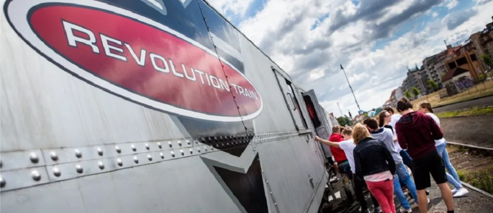 Revolution train