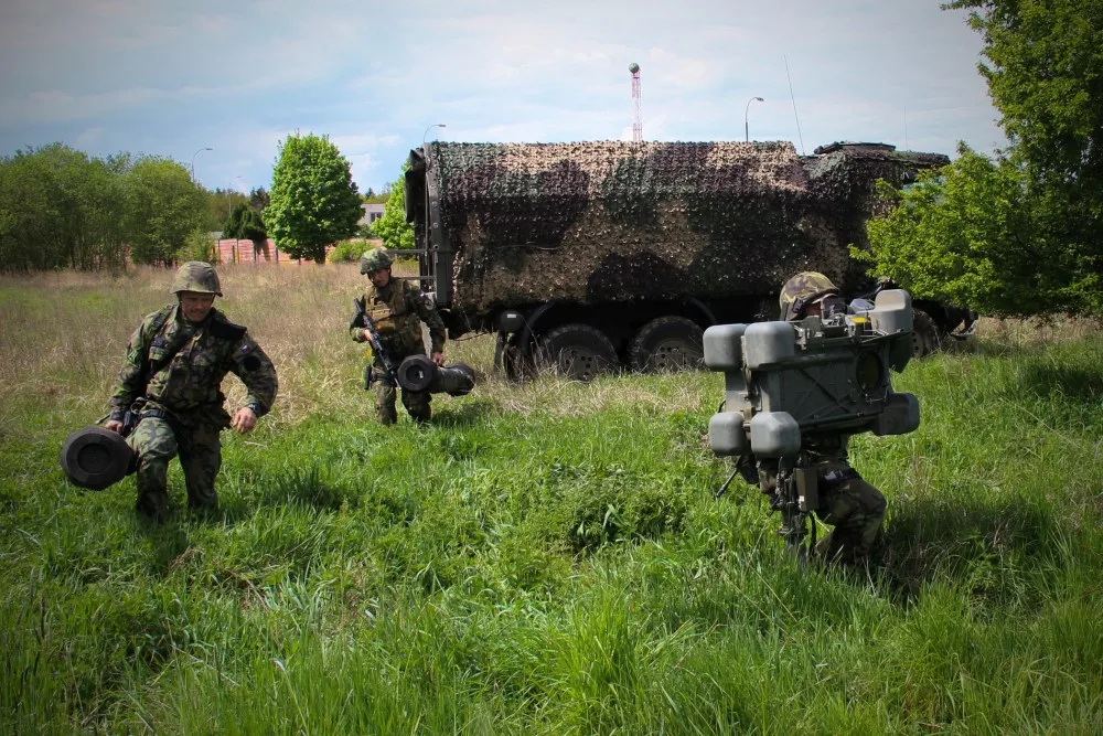 Den s 25. protiletadlovým raketovým plukem.