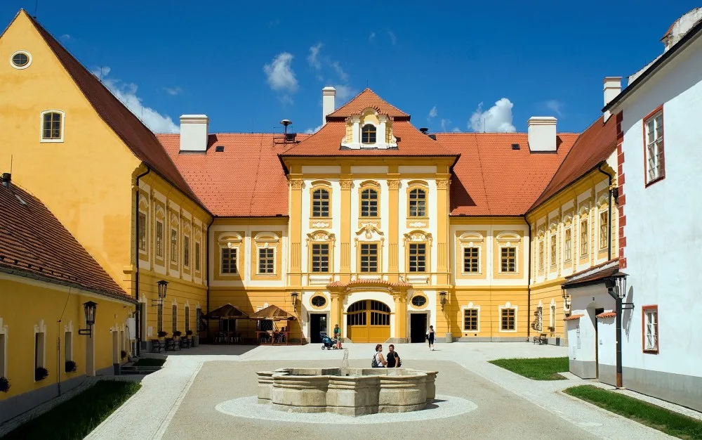 Klášter Borovany.