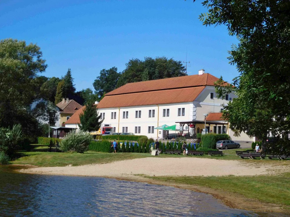Rekreační středisko Lesák Chlum u Třeboně.