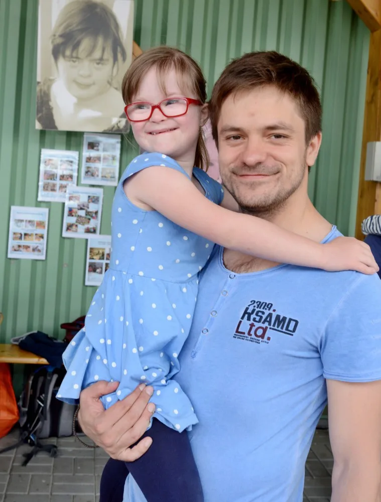Ve sportovním areálu HoSport se konal 2. ročník benefice na podporu dětí s Downovým syndromem. Nechyběl tam ani Jiří Mádl.