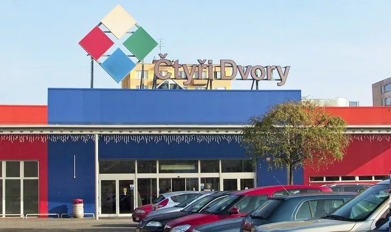 OC Čtyři Dvory