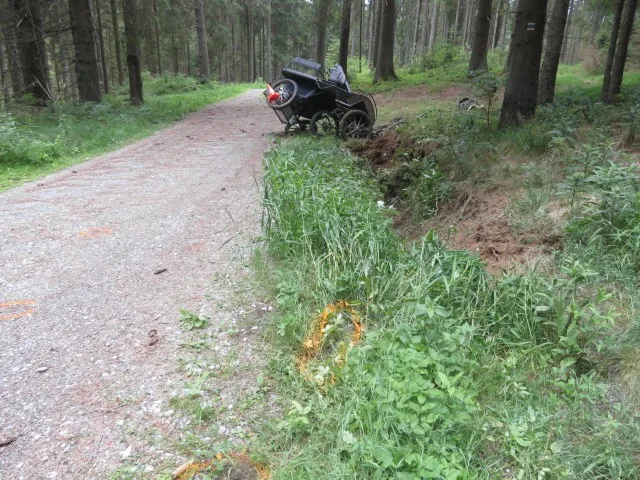 Havarovaný kočár