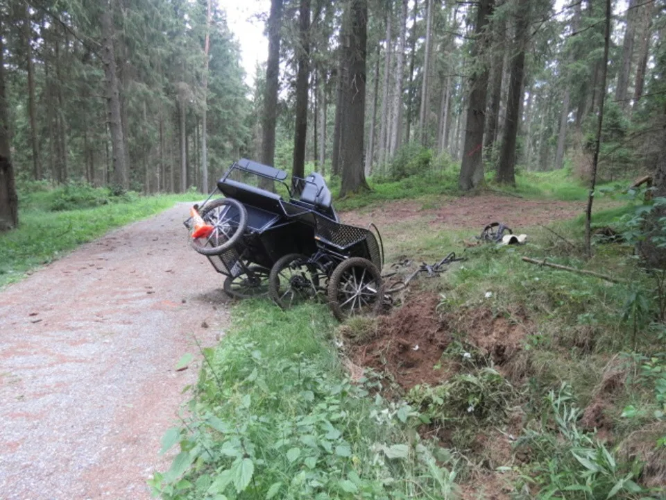 Havarovaný kočár