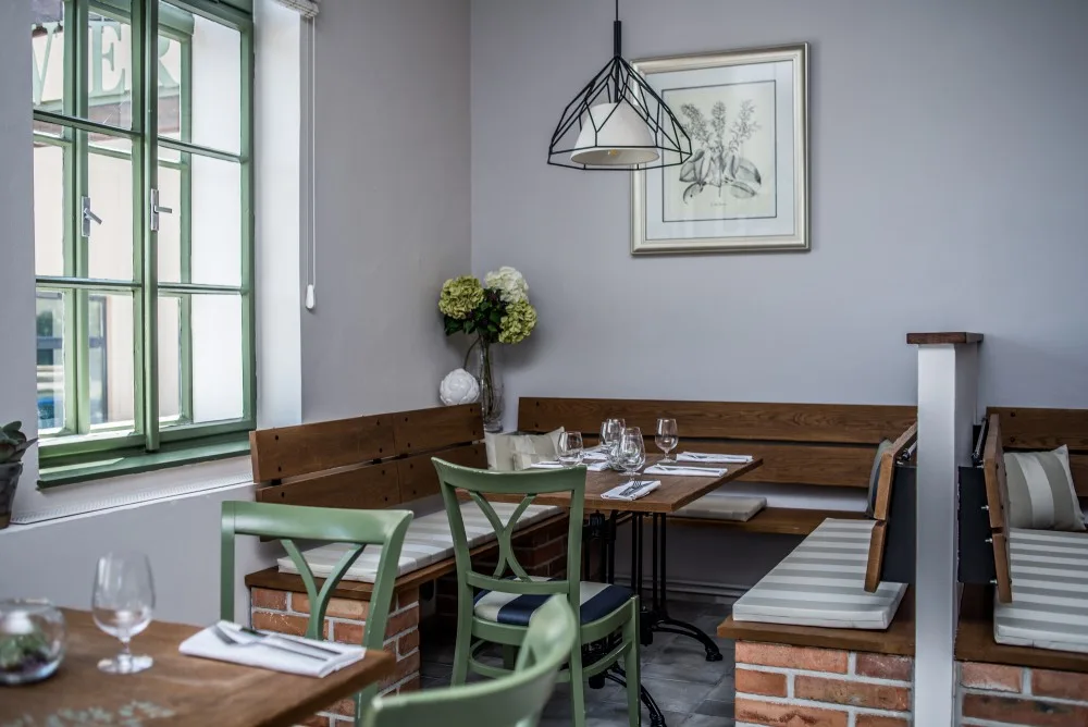 Valmer Restaurant & shop