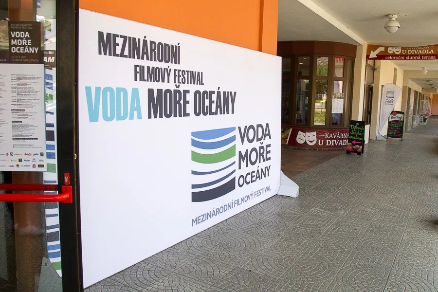 Mezinárodní filmový festival Voda Moře Oceány zaplavil Hlubokou filmy i besedami.