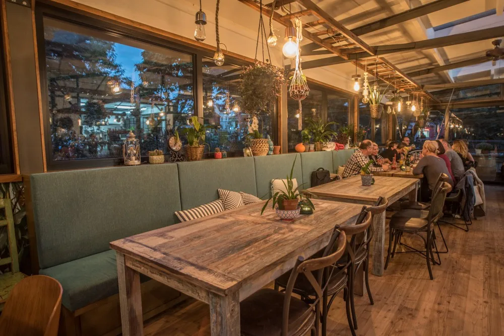 Restaurace Paluba v Českých Budějovicích.