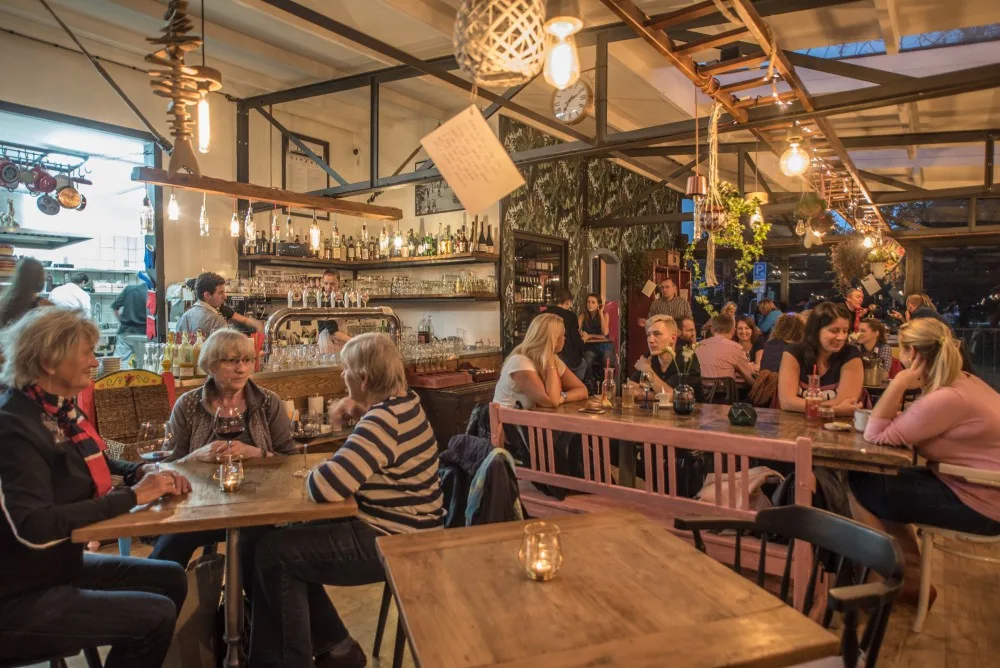 Restaurace Paluba v Českých Budějovicích.