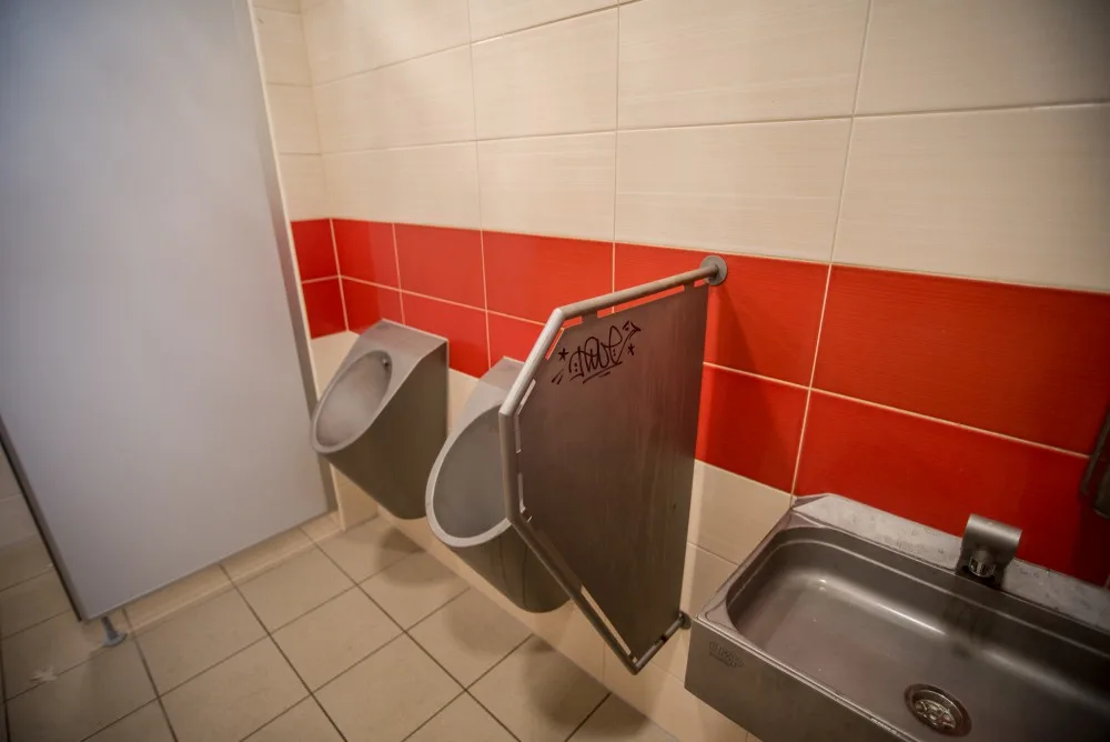 Veřejné toalety ve Stromovce.