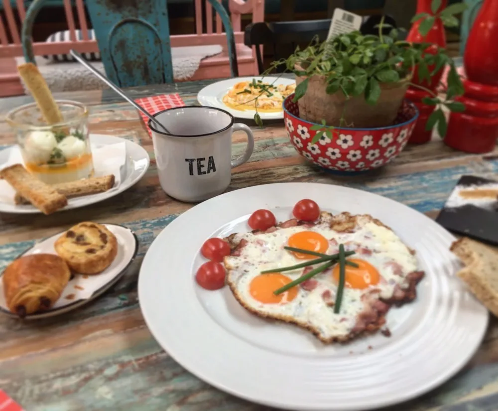 Nová snídaňová nabídka v restauraci Paluba