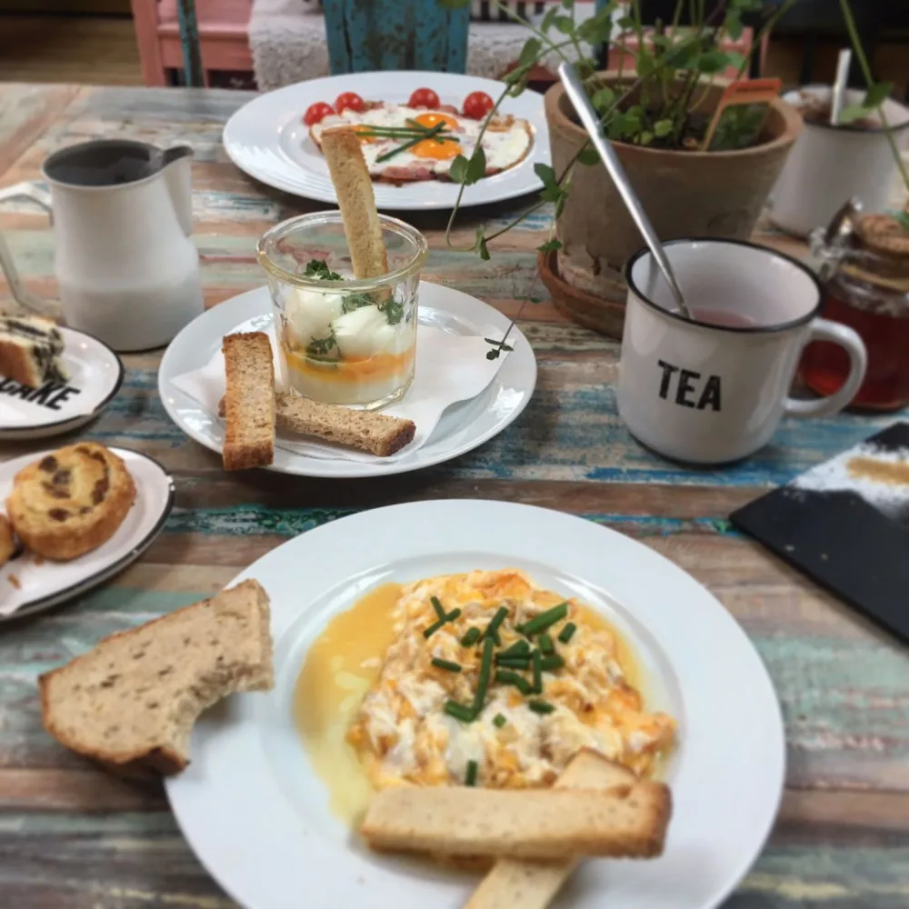 Nová snídaňová nabídka v restauraci Paluba