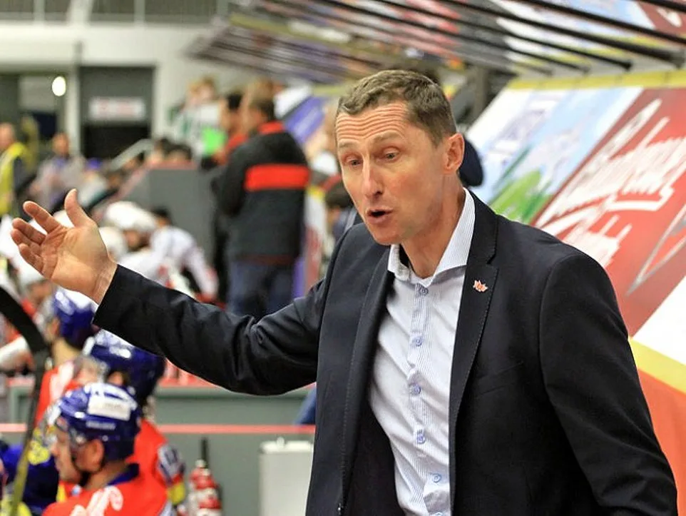 Antonín Stavjaňa.