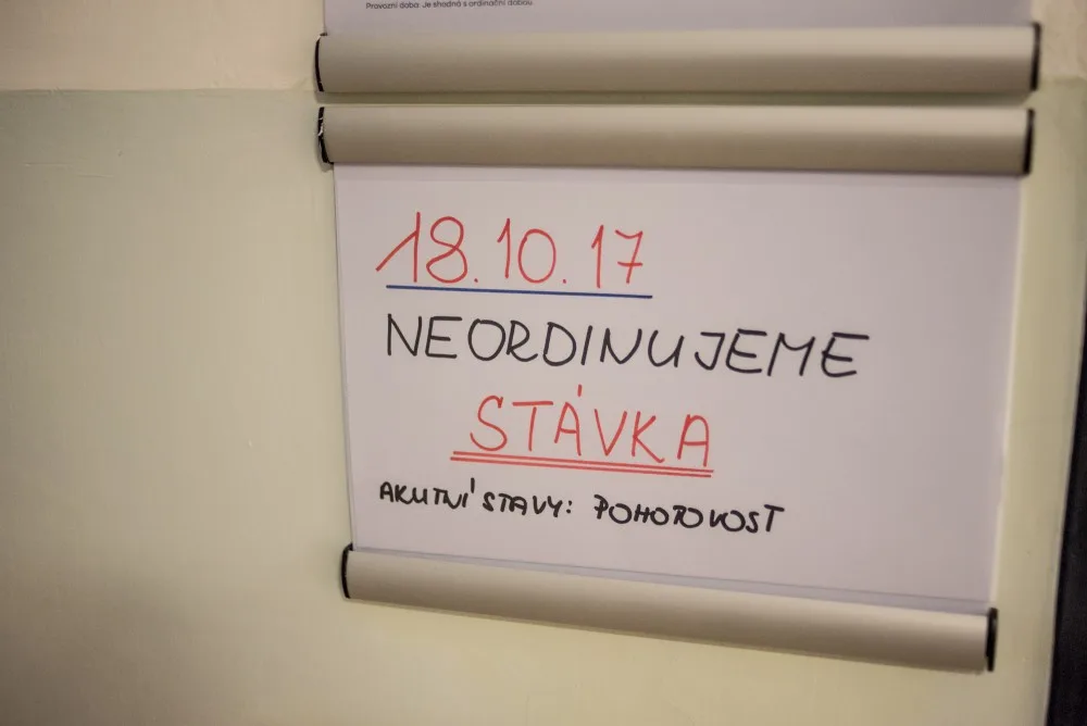 K protestu praktických lékařů a ambulantních specialistů se připojili i někteří lékaři z Polikliniky Jih