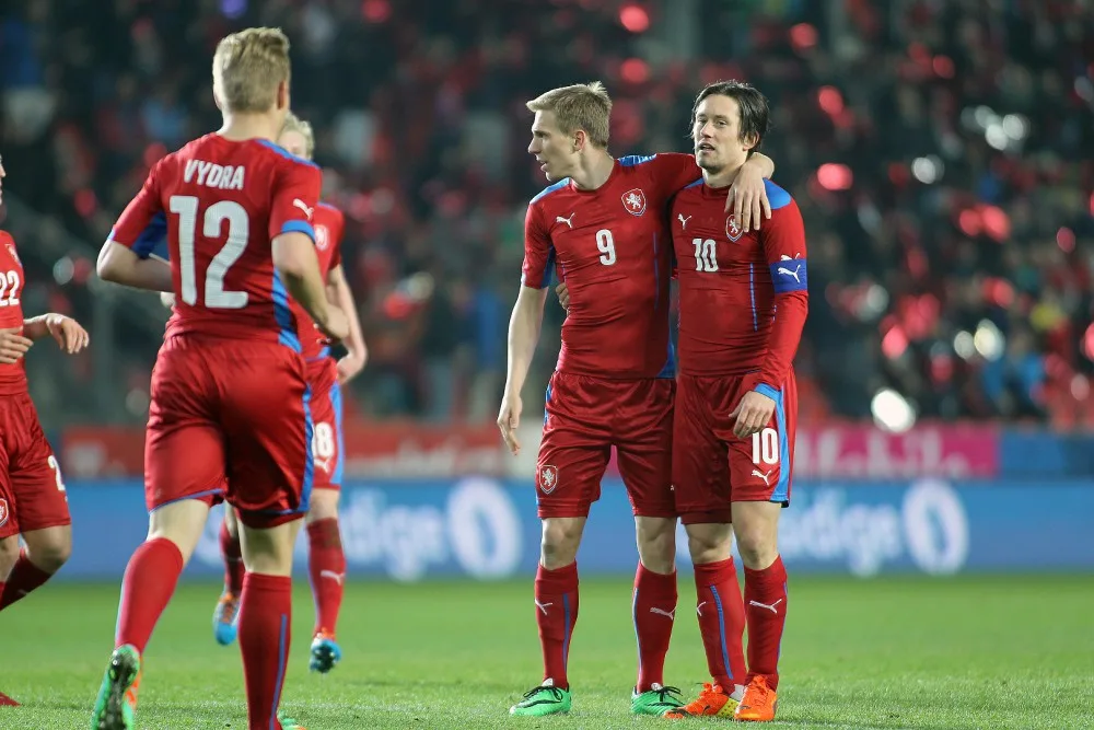 Tomáš Rosický (vpravo)