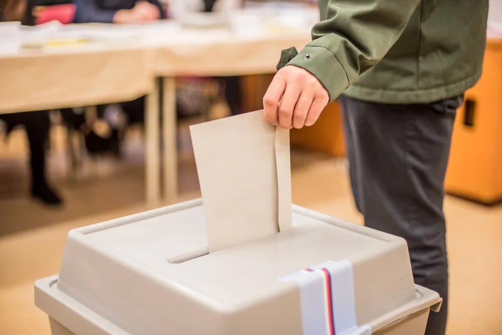 V Česku začala druhá přímá volba prezidenta.